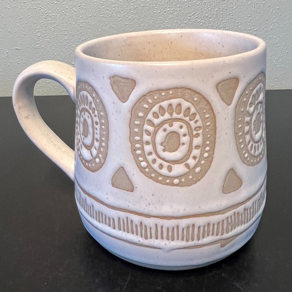 BLOOMINGVILLE Hand Painted Underglaze Beige and White Stoneware Mug - Picture 1 of 8